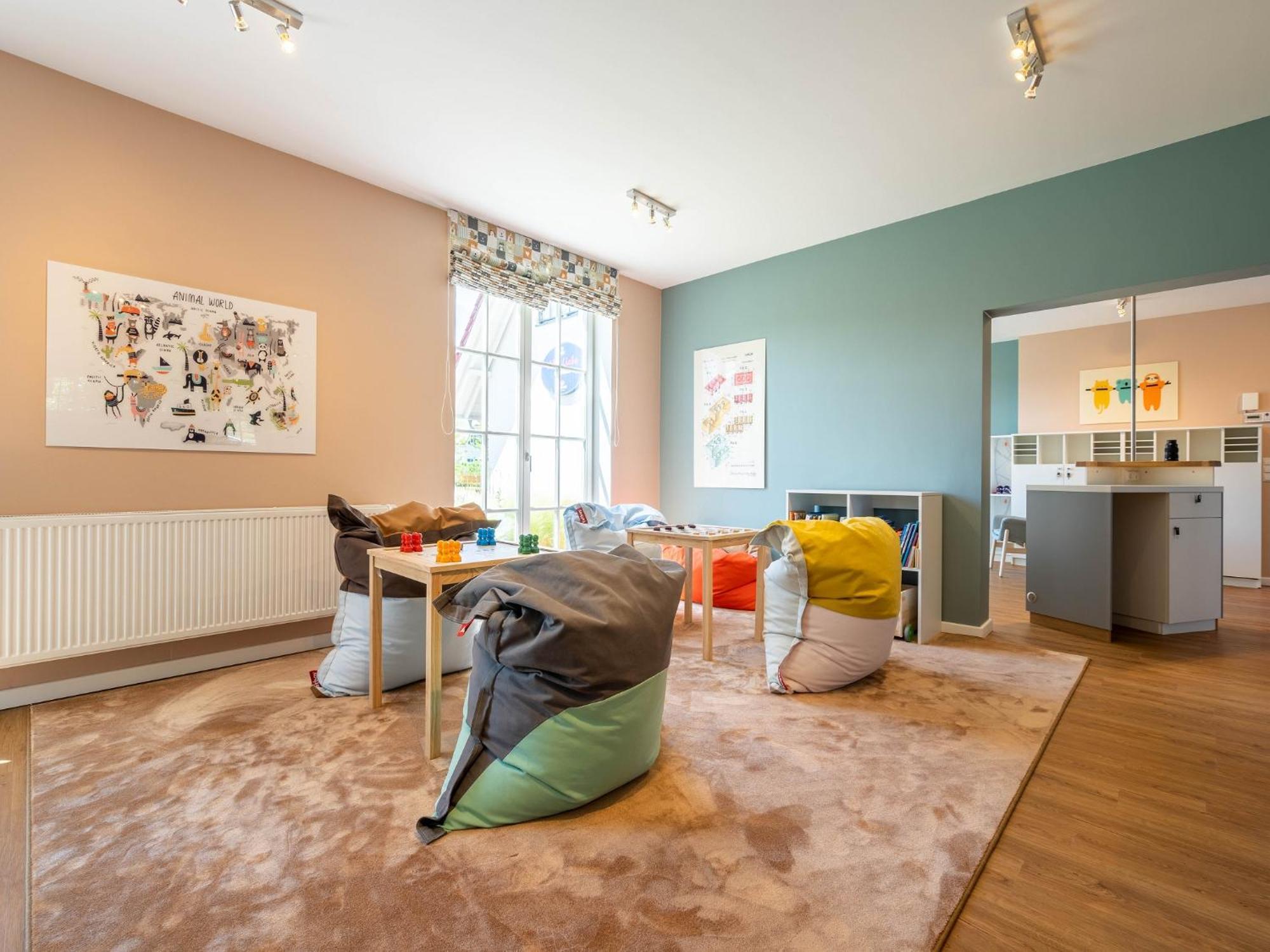 Reetland Am Meer - Luxusplus Reetdachvilla Mit 4 Schlafzimmern, Aussensauna, Loungebereich Und Kamin G07 Дранске Экстерьер фото