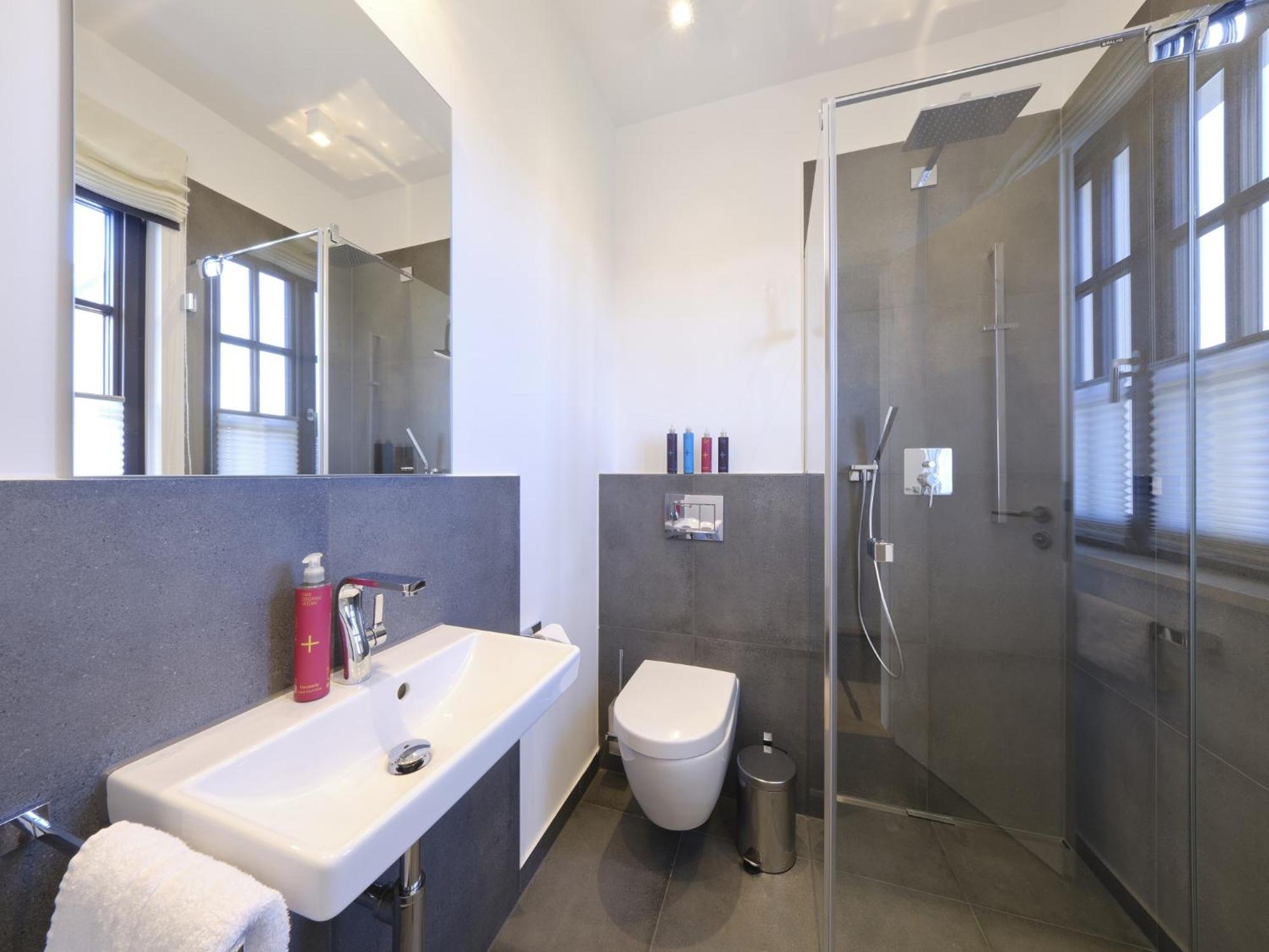 Reetland Am Meer - Luxusplus Reetdachvilla Mit 4 Schlafzimmern, Aussensauna, Loungebereich Und Kamin G07 Дранске Экстерьер фото
