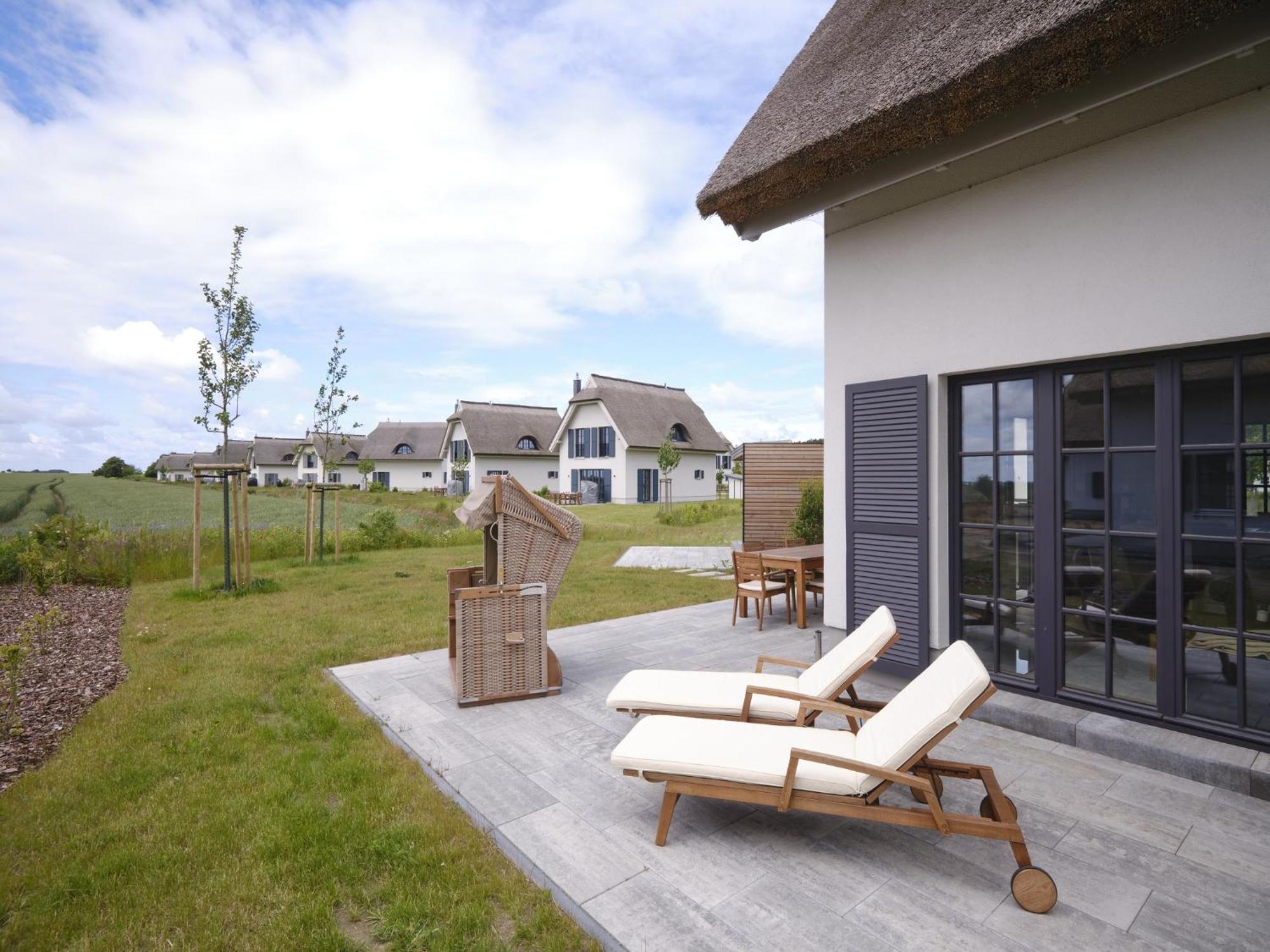 Reetland Am Meer - Luxusplus Reetdachvilla Mit 4 Schlafzimmern, Aussensauna, Loungebereich Und Kamin G07 Дранске Экстерьер фото
